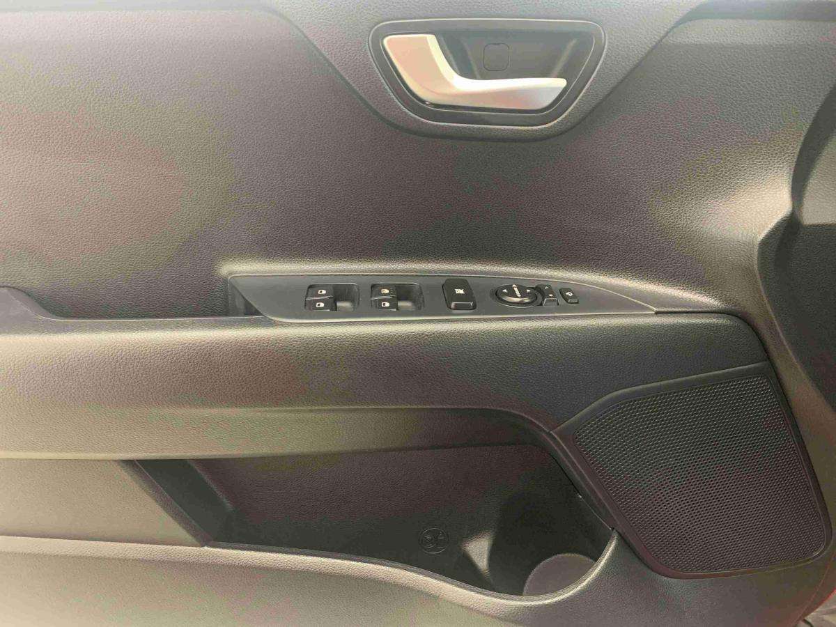 kia-stonic-2025-gasolina-998cc