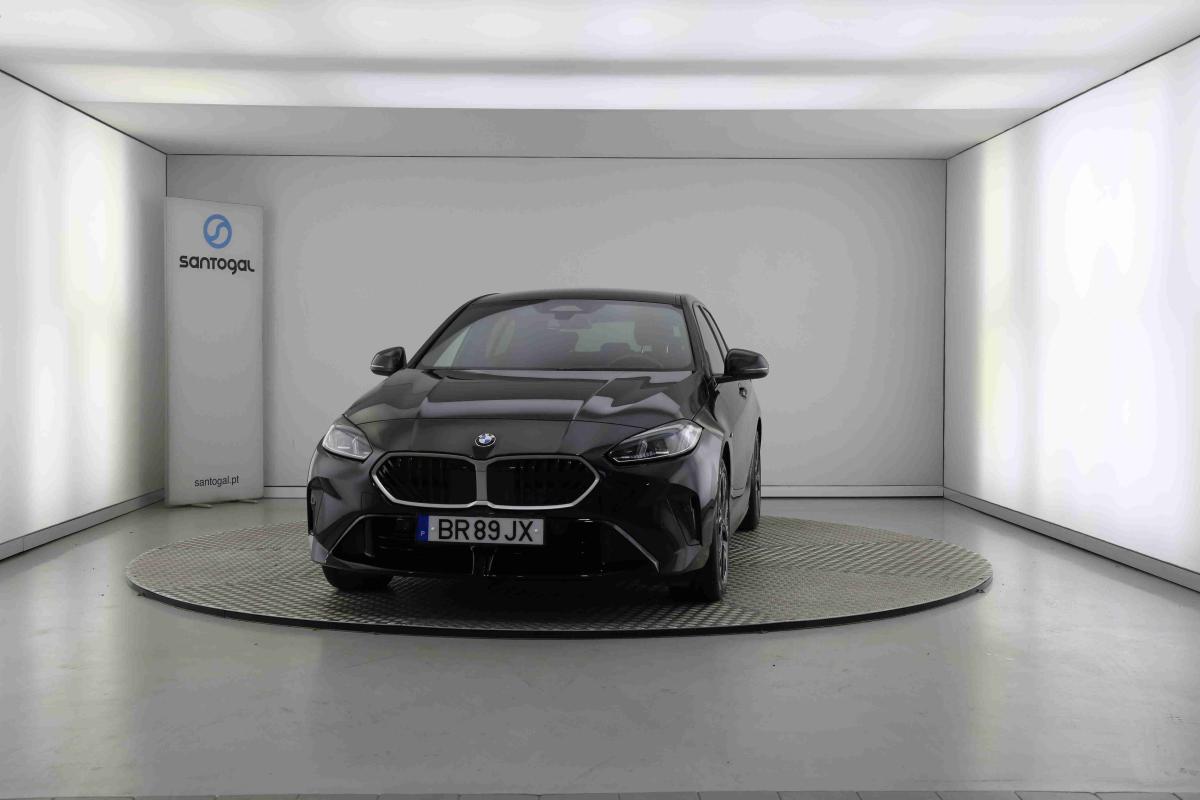 bmw-serie-1-2025-gasolina-1499cc