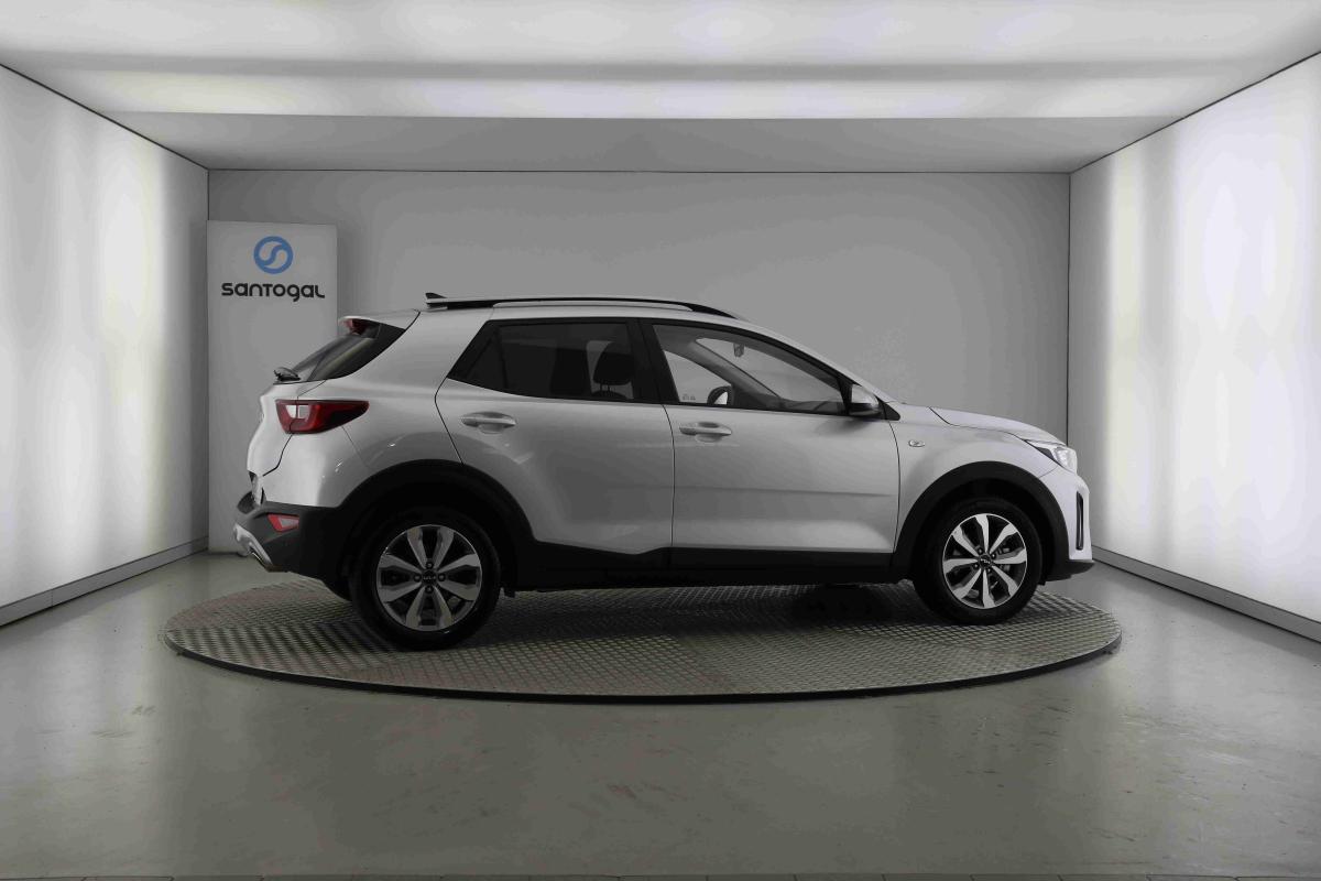 kia-stonic-2025-gasolina-1197cc