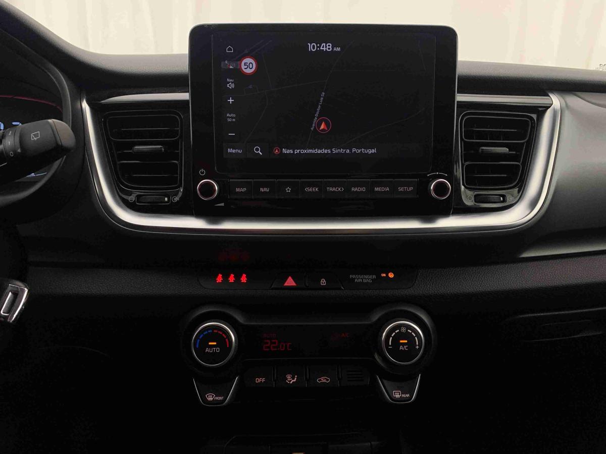 kia-stonic-2025-gasolina-1197cc