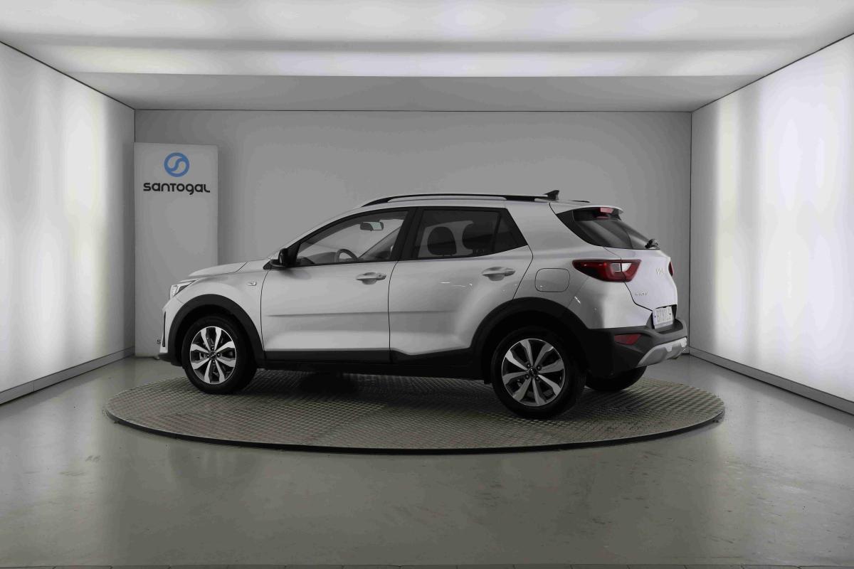 kia-stonic-2025-gasolina-1197cc
