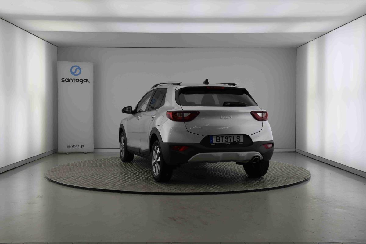 kia-stonic-2025-gasolina-1197cc