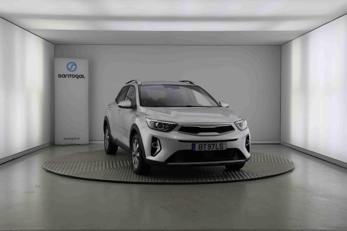kia-stonic-2025-gasolina-1197cc