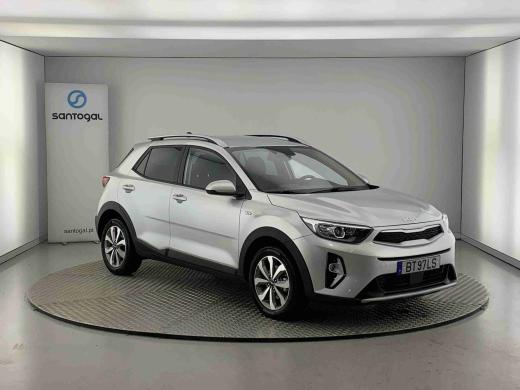 kia-stonic-2025-gasolina-1197cc