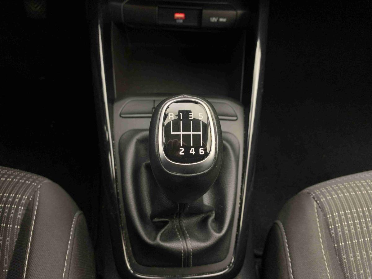 kia-stonic-2025-gasolina-998cc