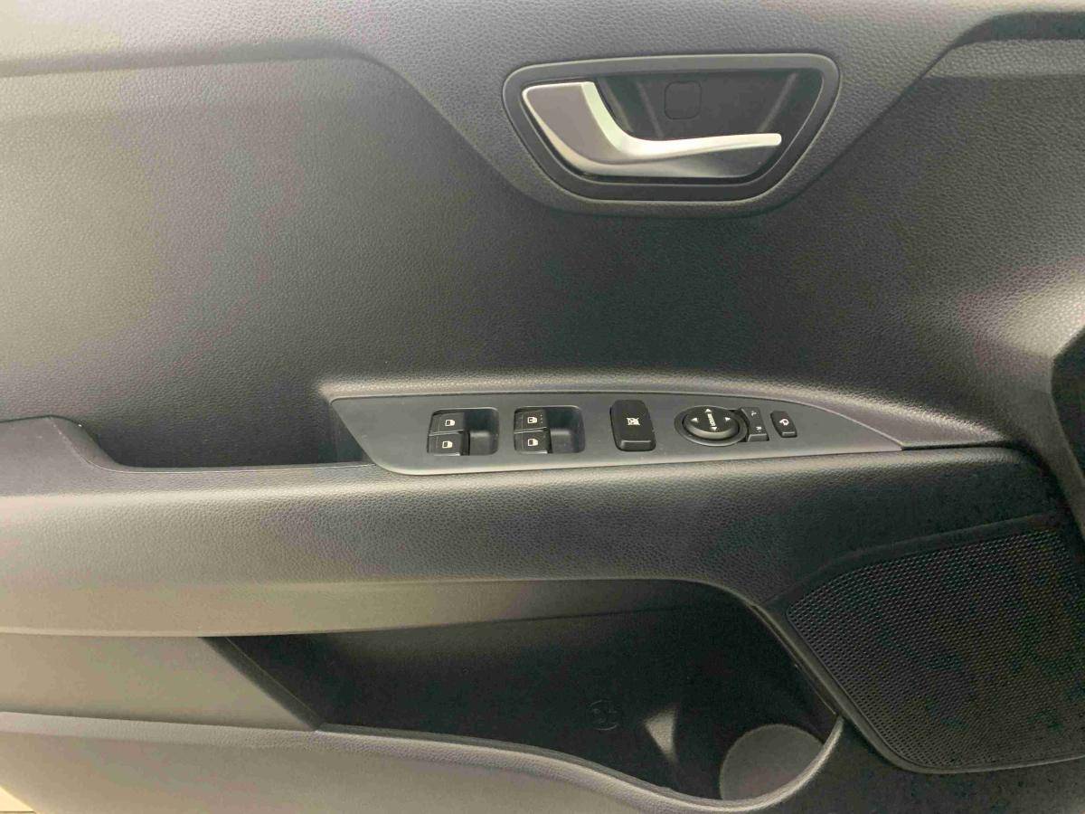 kia-stonic-2025-gasolina-998cc