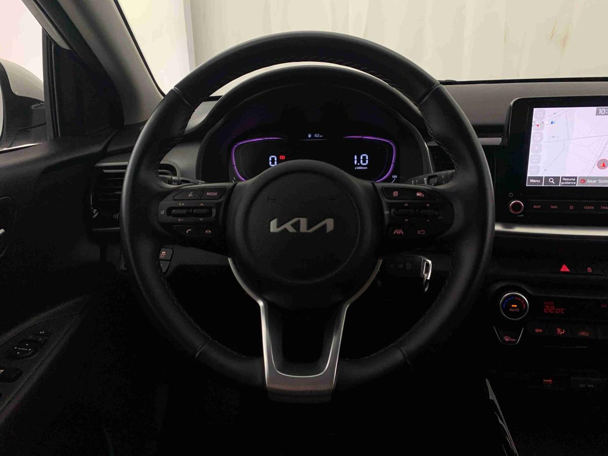 kia-stonic-2025-gasolina-998cc