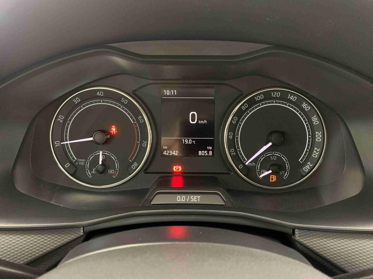 skoda-scala-2020-gasolina-999cc