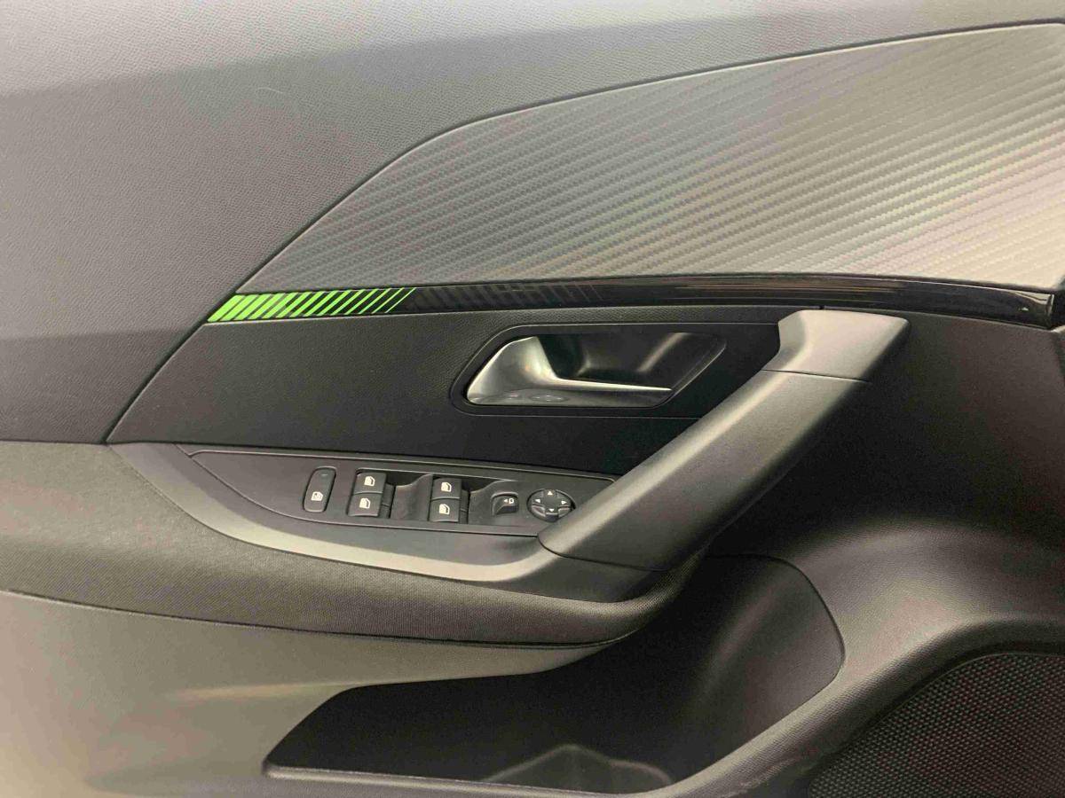 peugeot-2008-2024-gasolina-1199cc