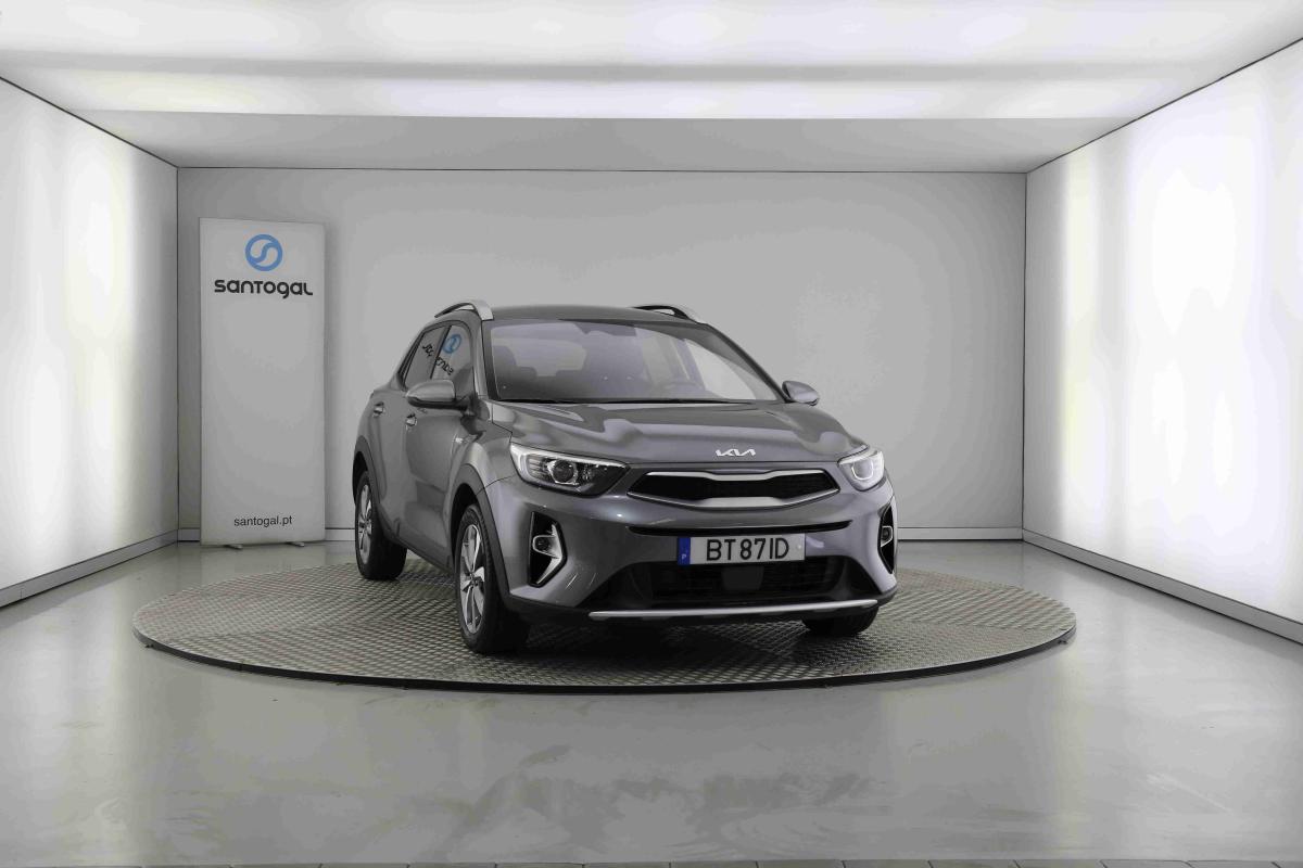kia-stonic-2025-gasolina-1197cc