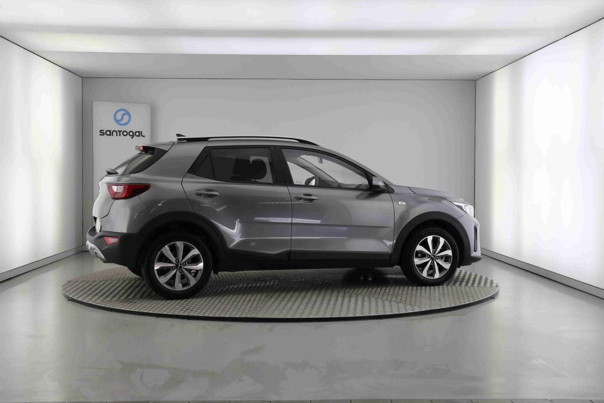 kia-stonic-2025-gasolina-1197cc