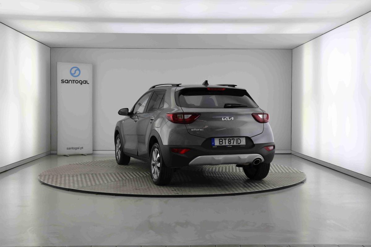 kia-stonic-2025-gasolina-1197cc
