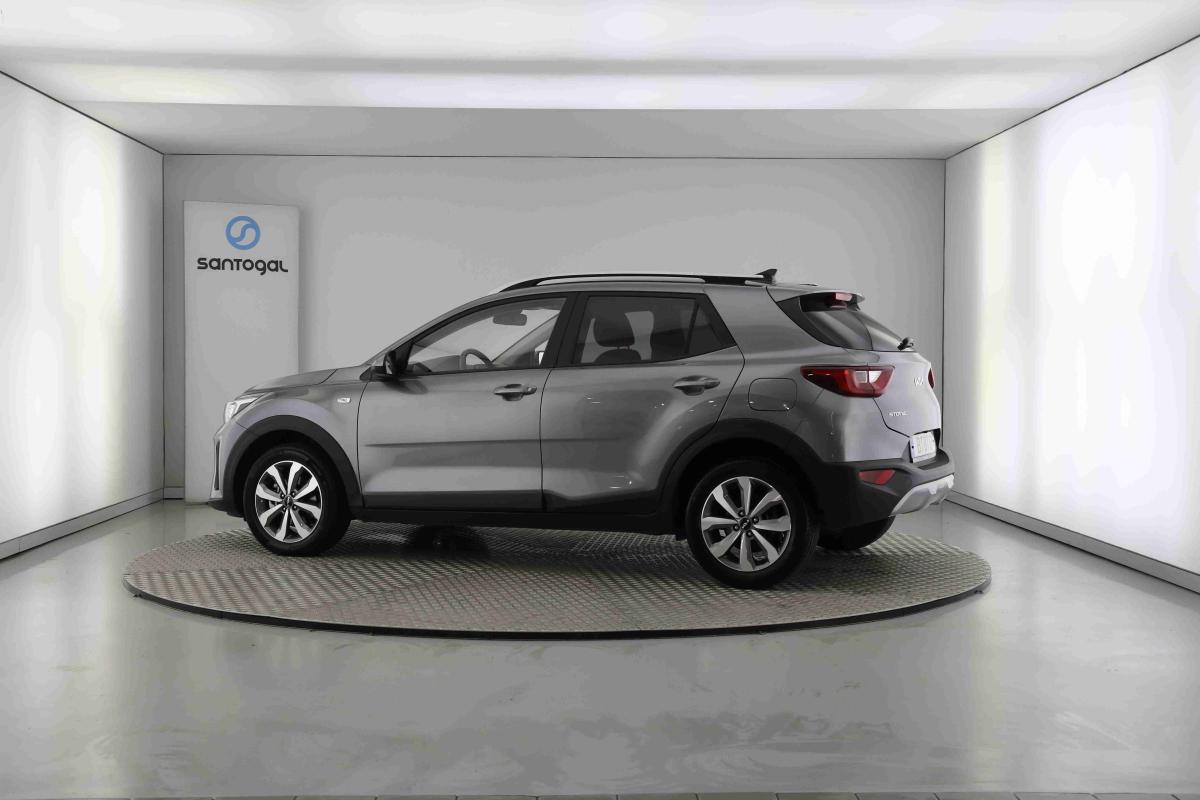 kia-stonic-2025-gasolina-1197cc