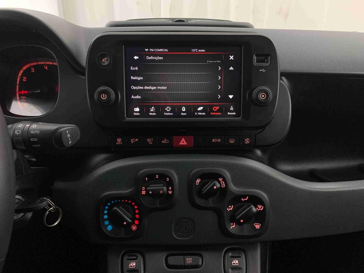 fiat-panda-2024-gasolina-999cc