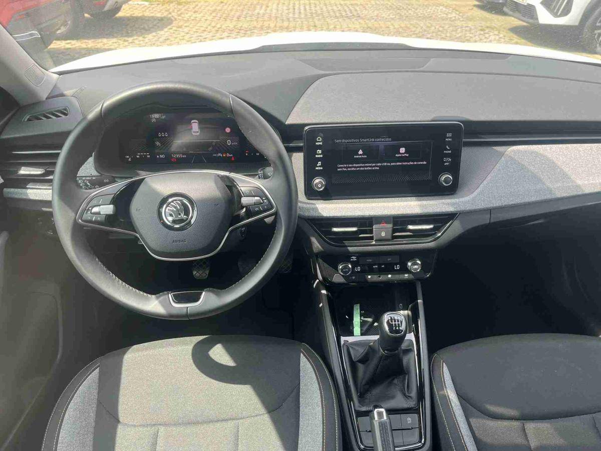 skoda-kamiq-2025-gasolina-999cc