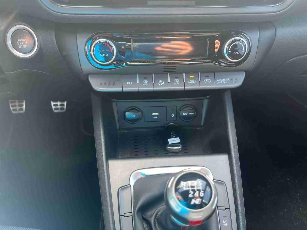 hyundai-kauai-2022-gasolina-998cc