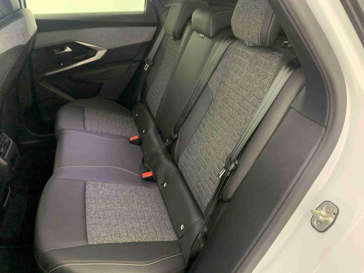 peugeot-3008-2025-gasolina-1199cc
