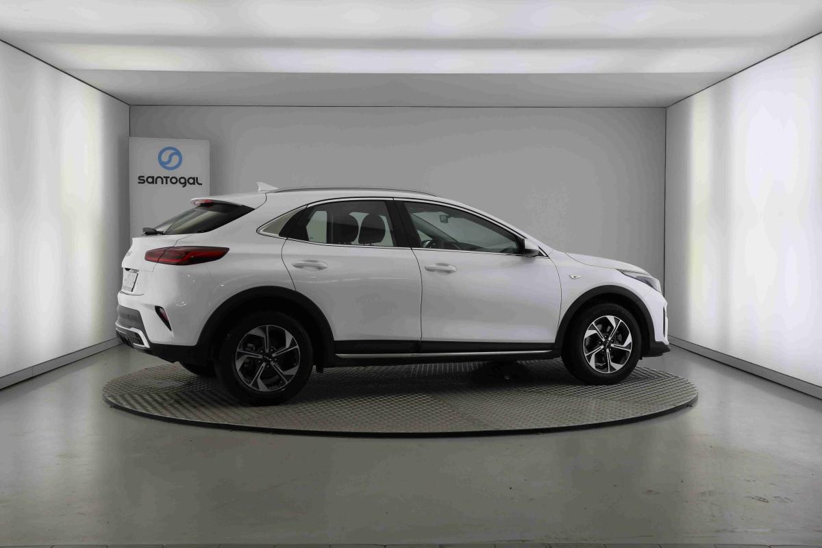 kia-xceed-2025-gasolina-998cc