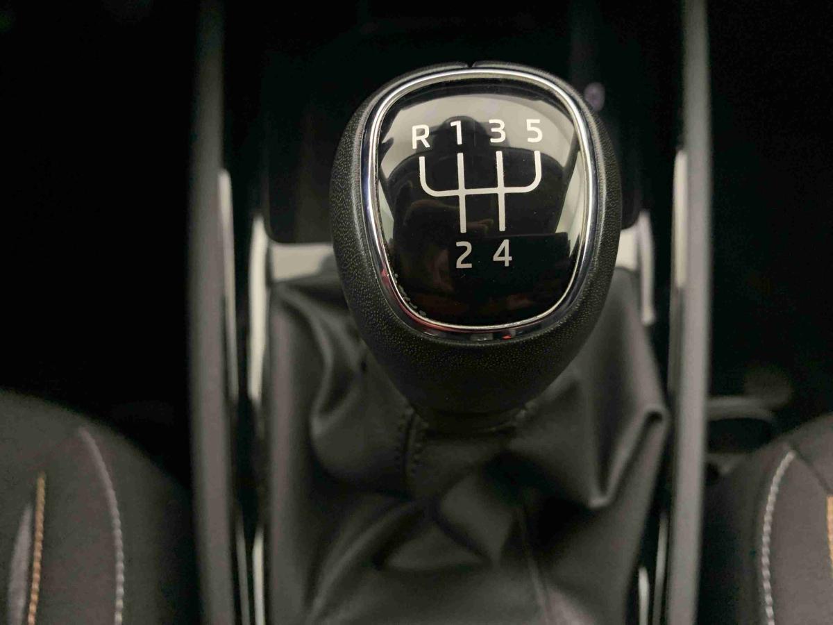 skoda-kamiq-2025-gasolina-999cc