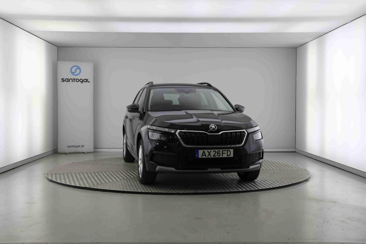 skoda-kamiq-2023-gasolina-999cc