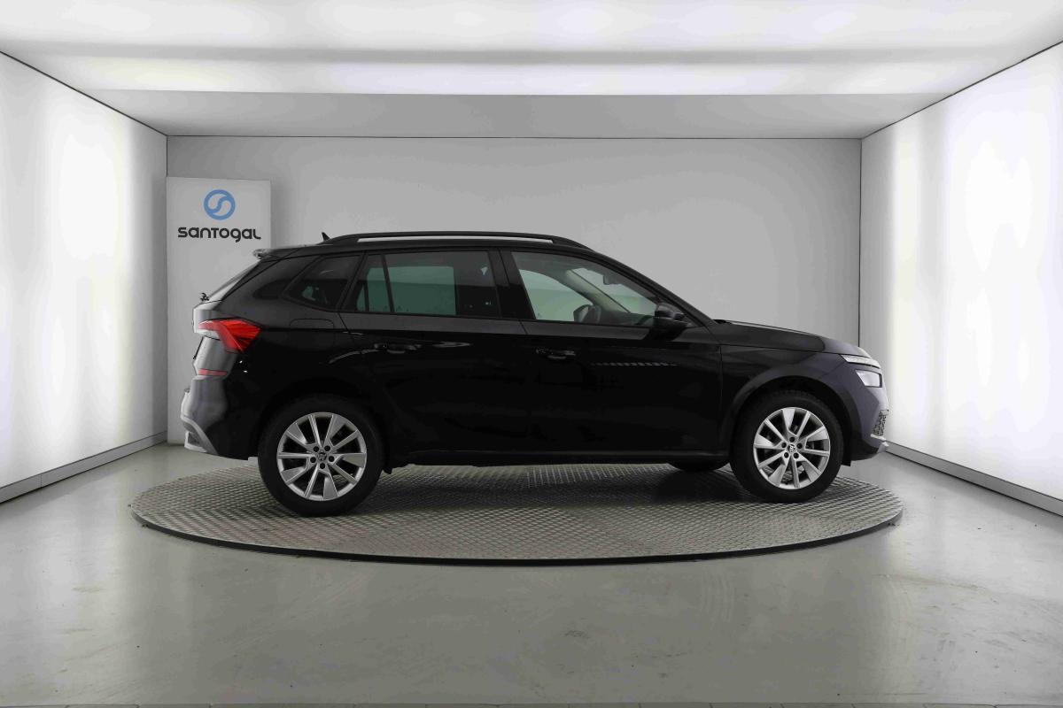skoda-kamiq-2023-gasolina-999cc