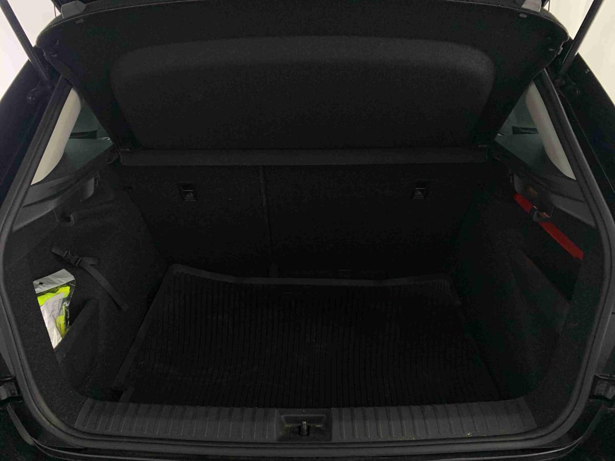 skoda-kamiq-2023-gasolina-999cc