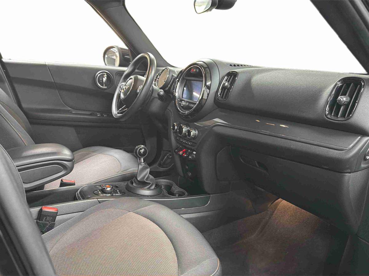 mini-countryman-2020-diesel-1496cc