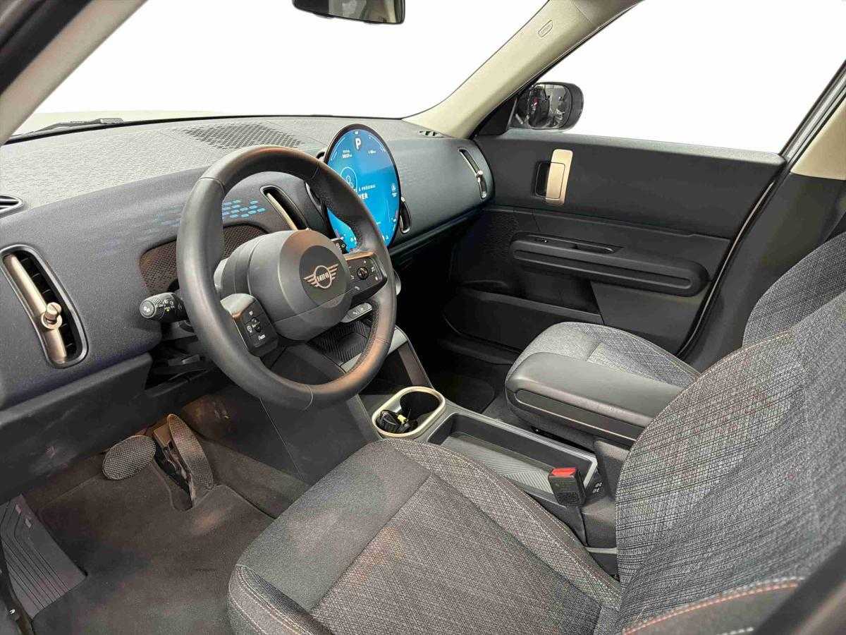 mini-countryman-2024-diesel-1995cc