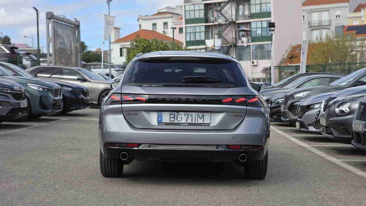 peugeot-508-sw-2024-hibrido-1598cc