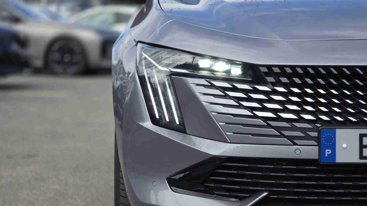 peugeot-508-sw-2024-hibrido-1598cc