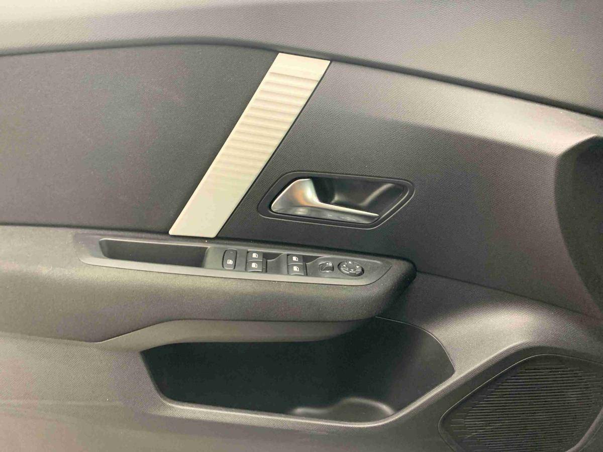 citroen-c4-2025-gasolina-1199cc
