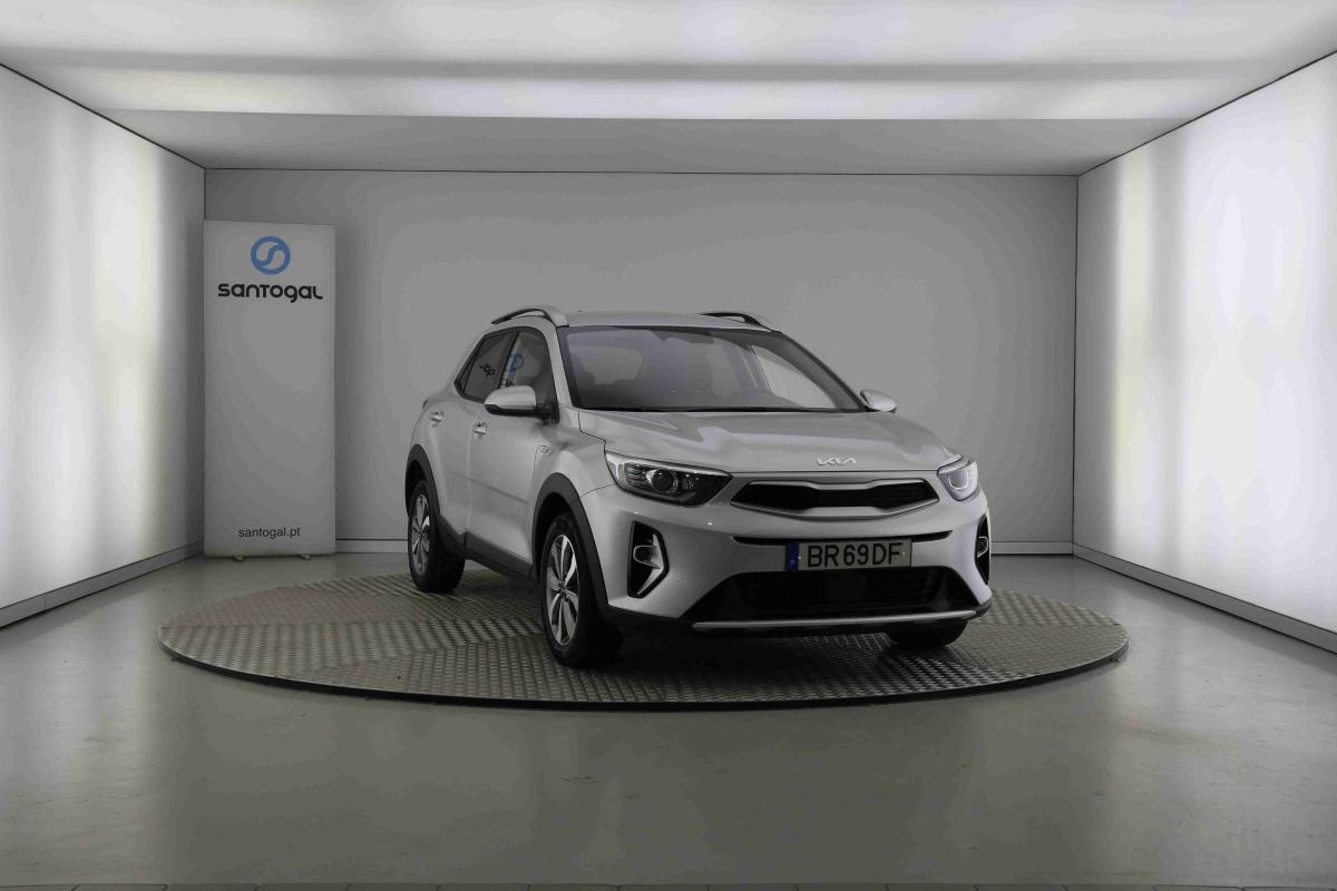 kia-stonic-2025-gasolina-1197cc