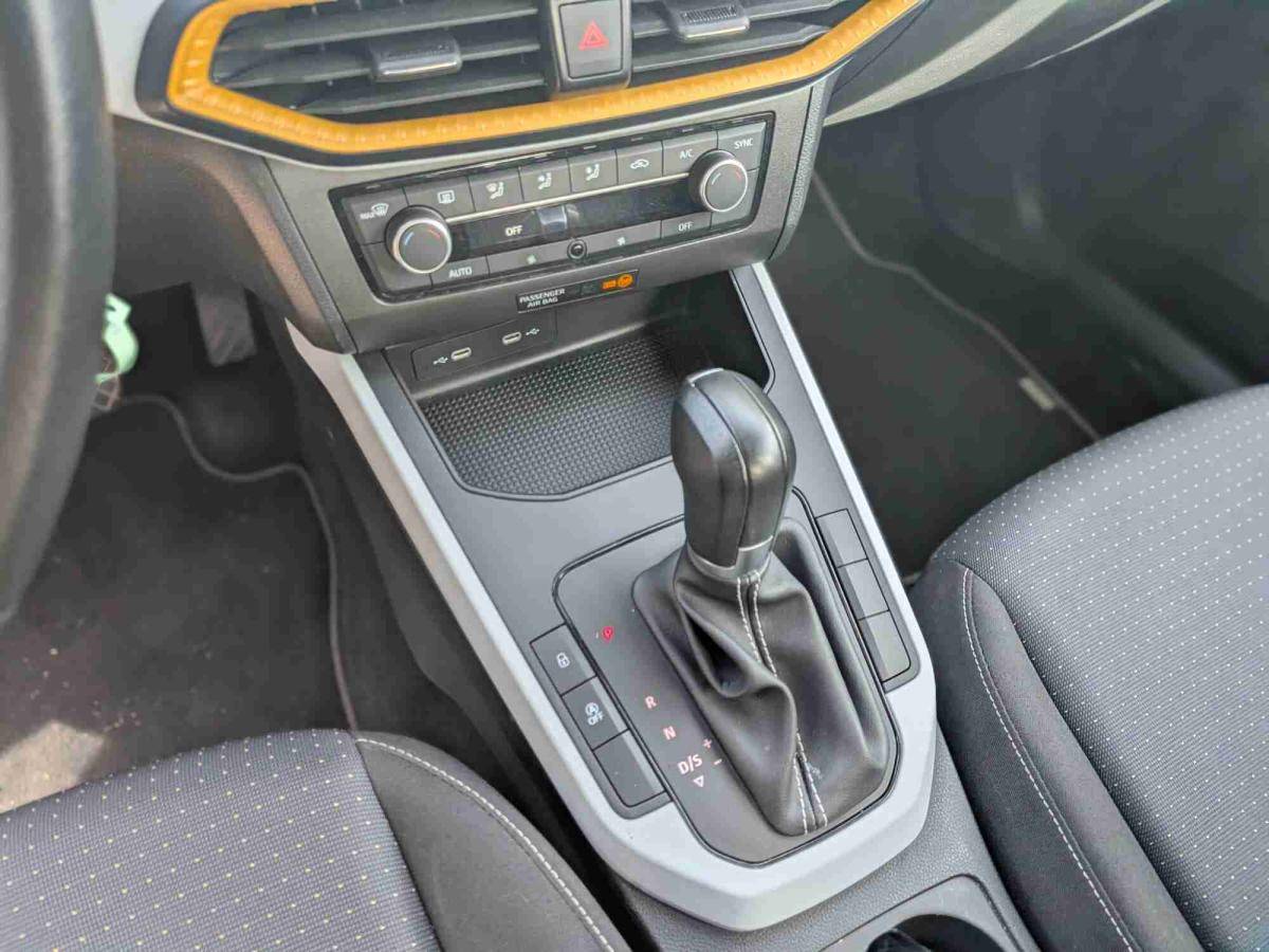 seat-arona-2025-gasolina-999cc