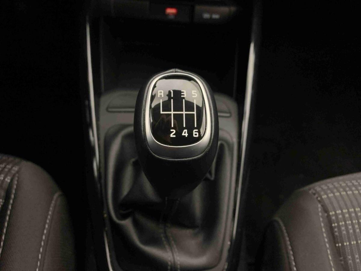 kia-stonic-2025-gasolina-998cc