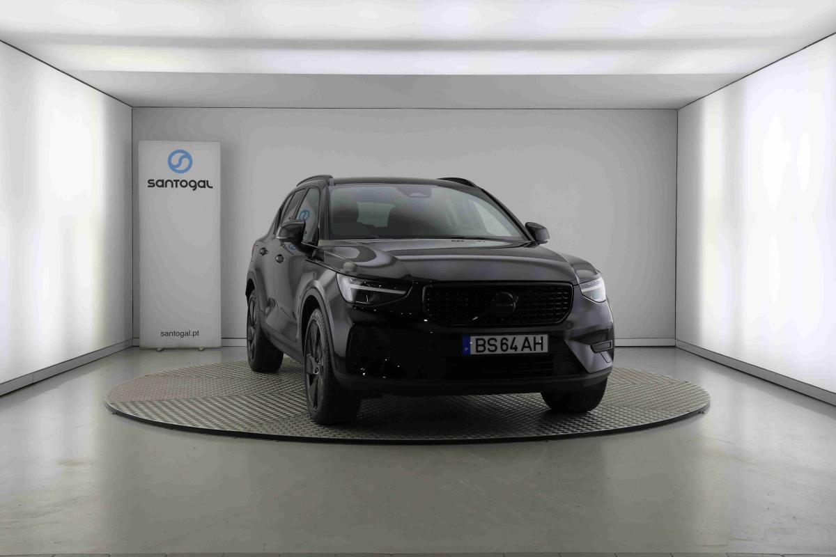 volvo-xc40-2025-gasolina-1969cc