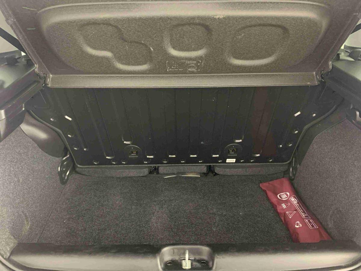 fiat-panda-2024-gasolina-999cc