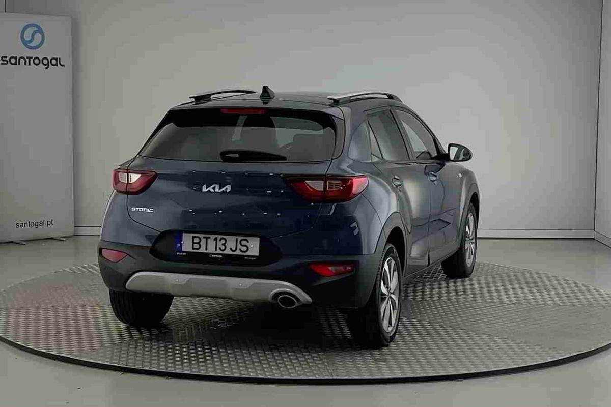 kia-stonic-2025-gasolina-1197cc