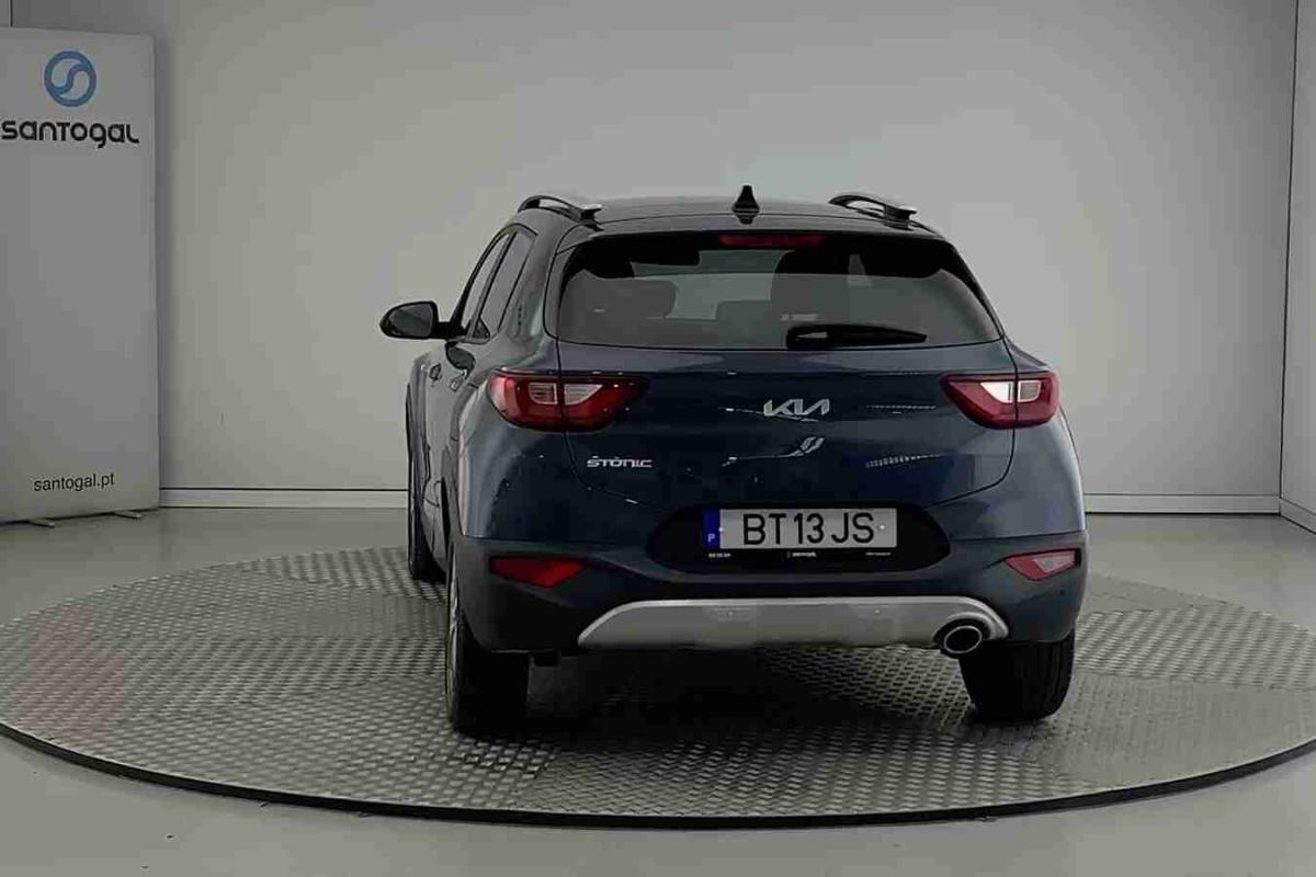 kia-stonic-2025-gasolina-1197cc