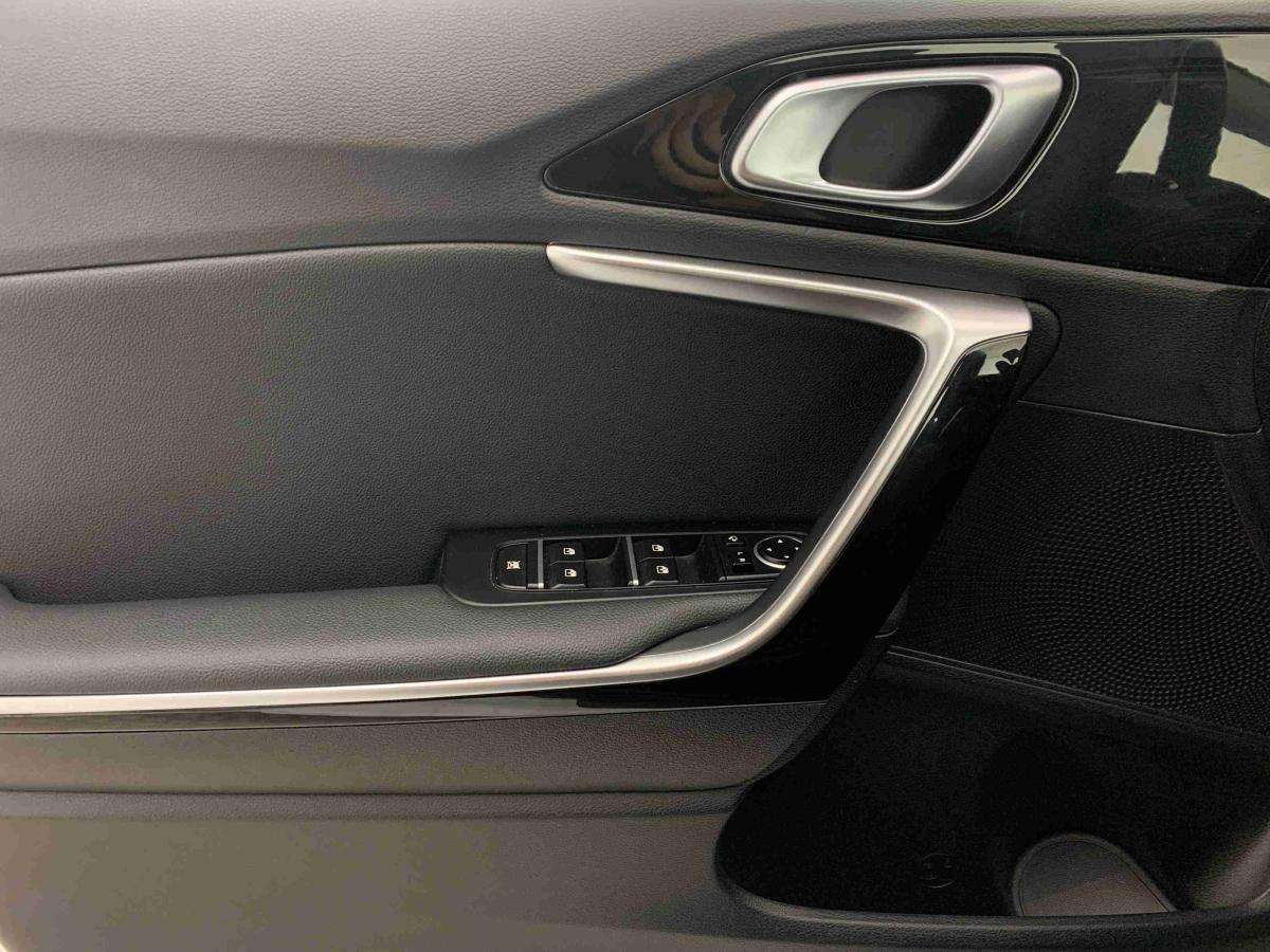 kia-ceed-2025-gasolina-998cc