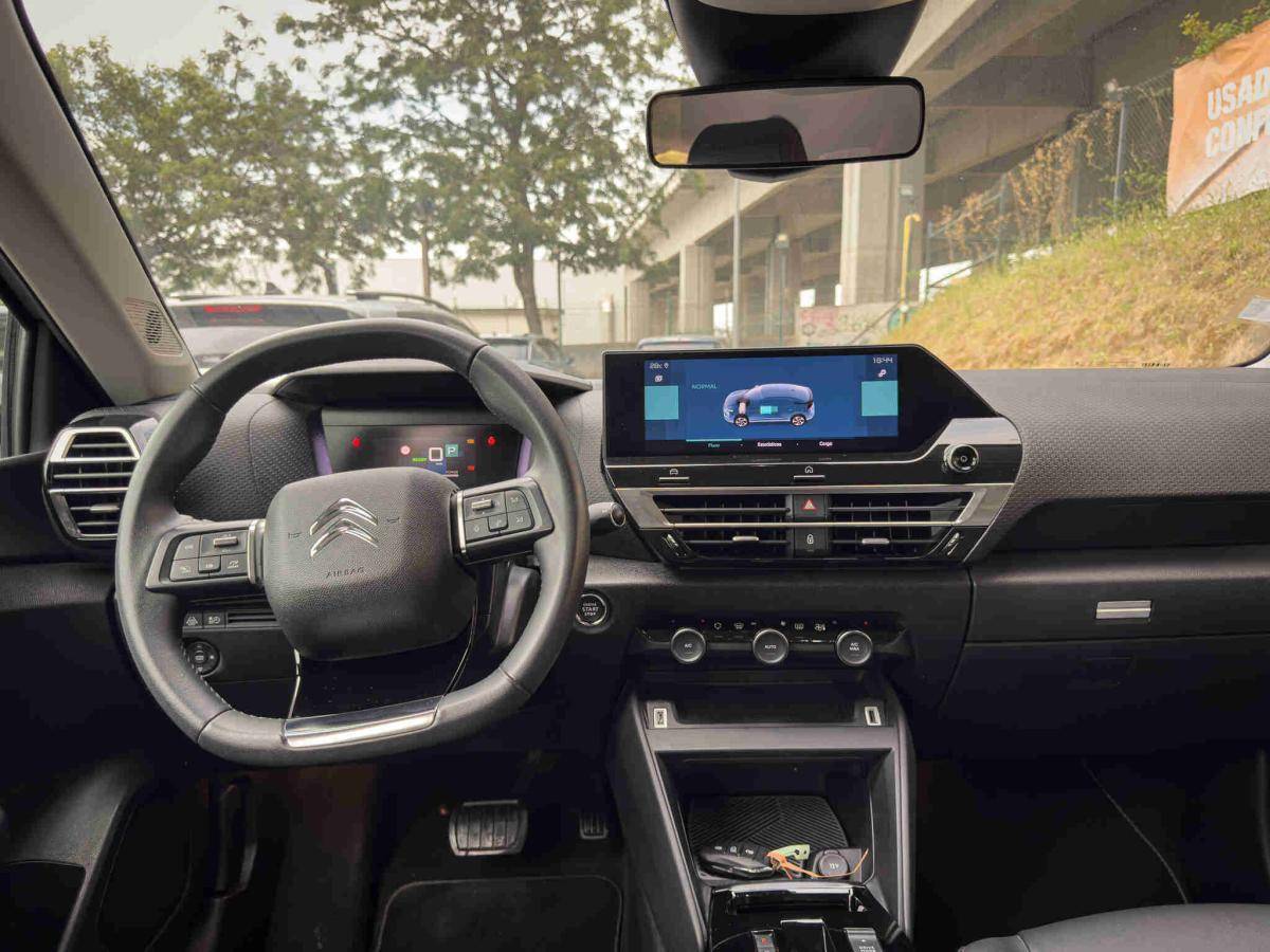 citroen-e-c4-2022-eletrico-0cc