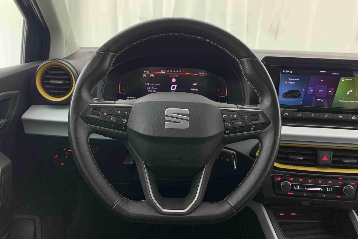 seat-arona-2025-gasolina-999cc