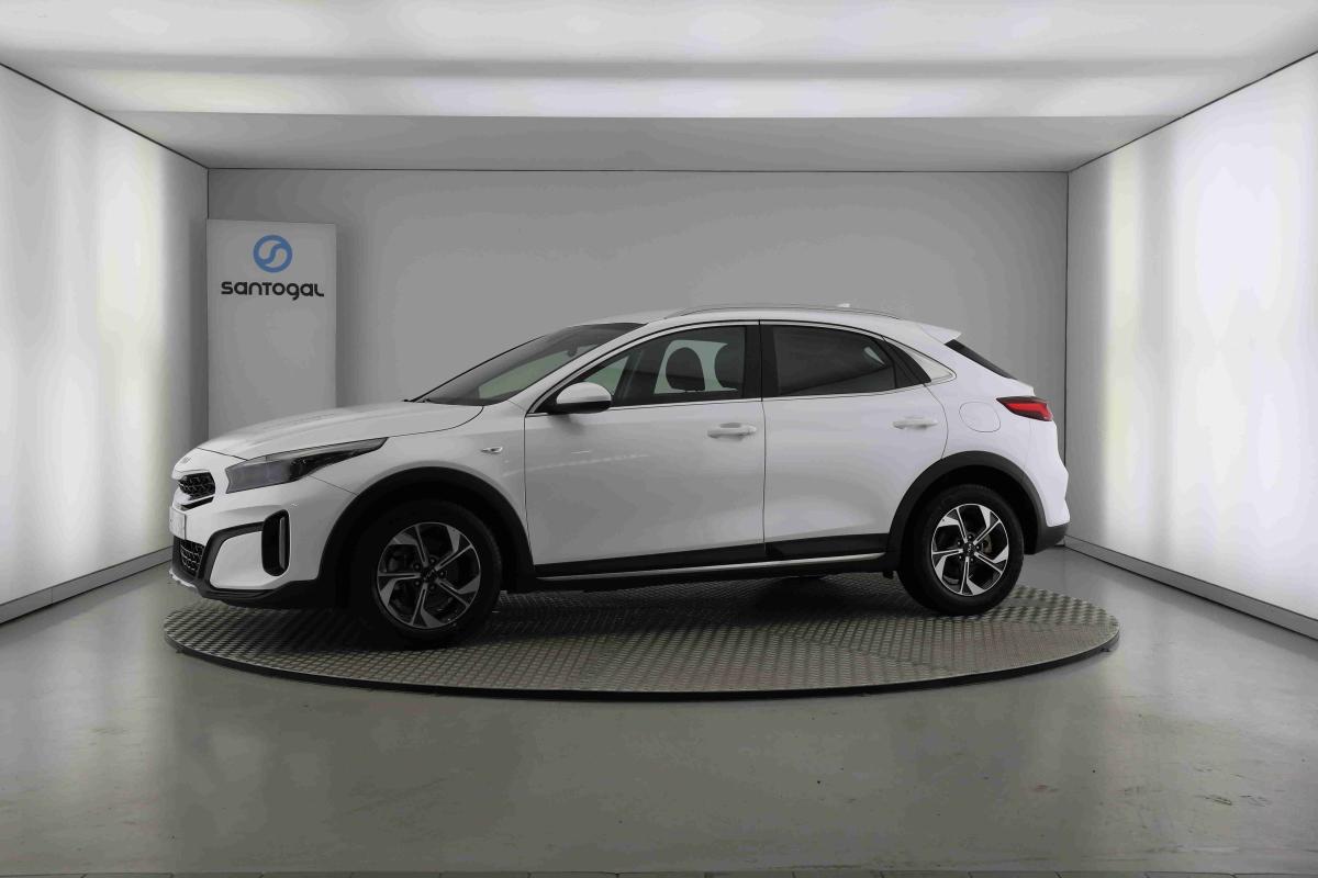 kia-xceed-2025-gasolina-998cc