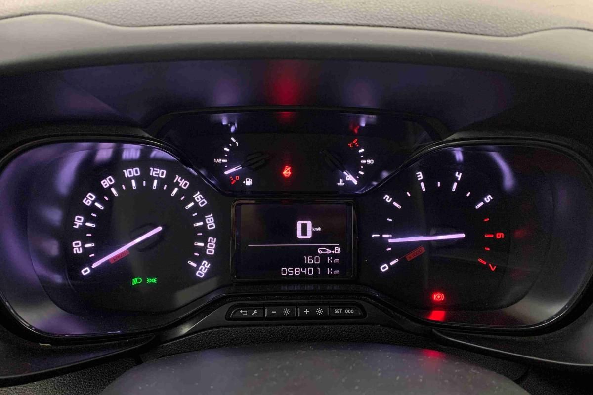 citroen-berlingo-2024-diesel-1499cc