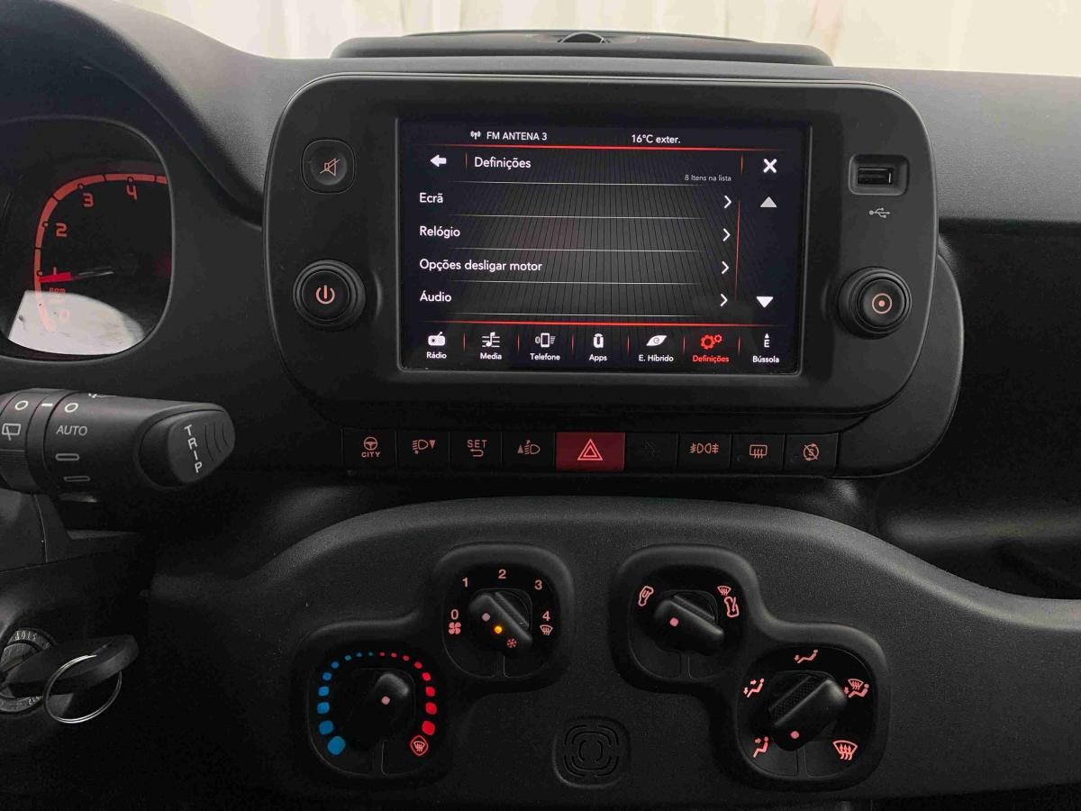 fiat-panda-2024-gasolina-999cc