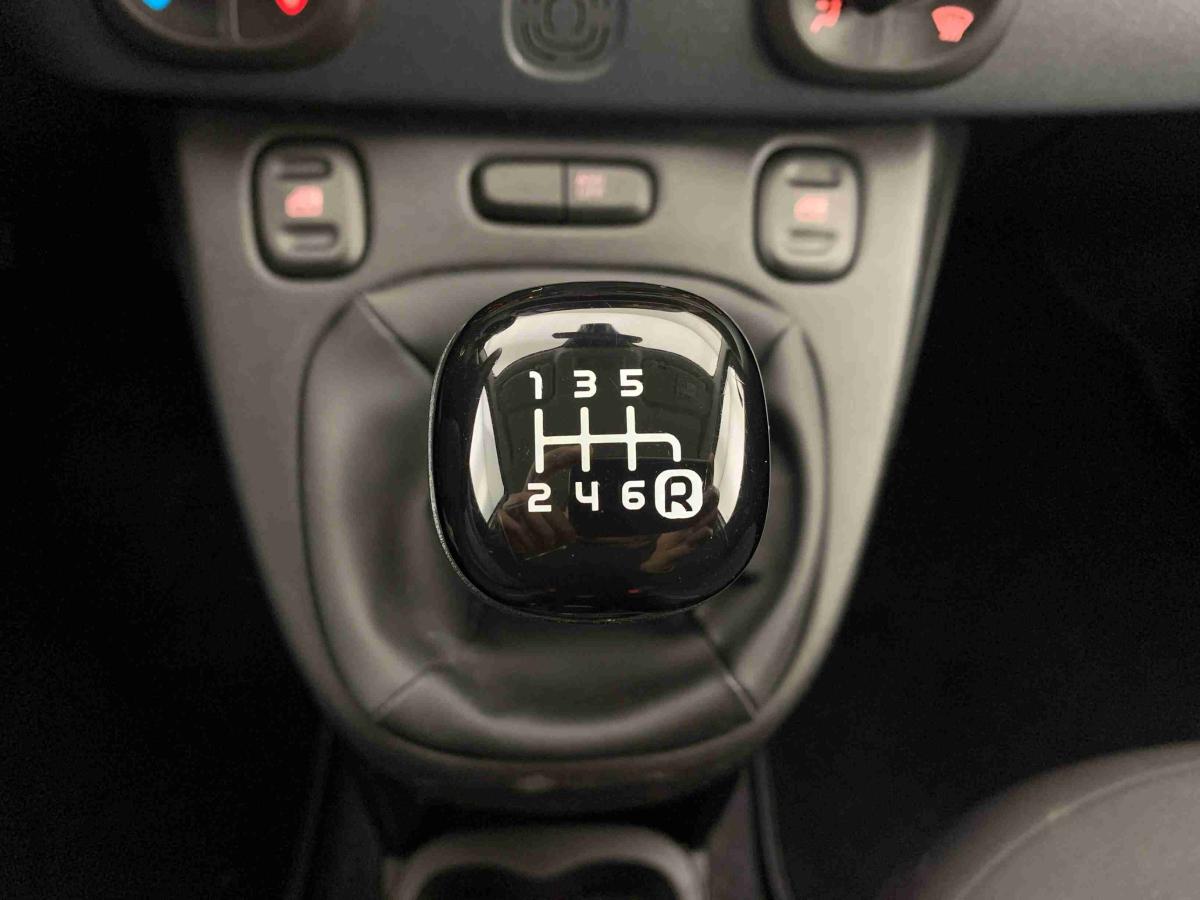 fiat-panda-2024-gasolina-999cc