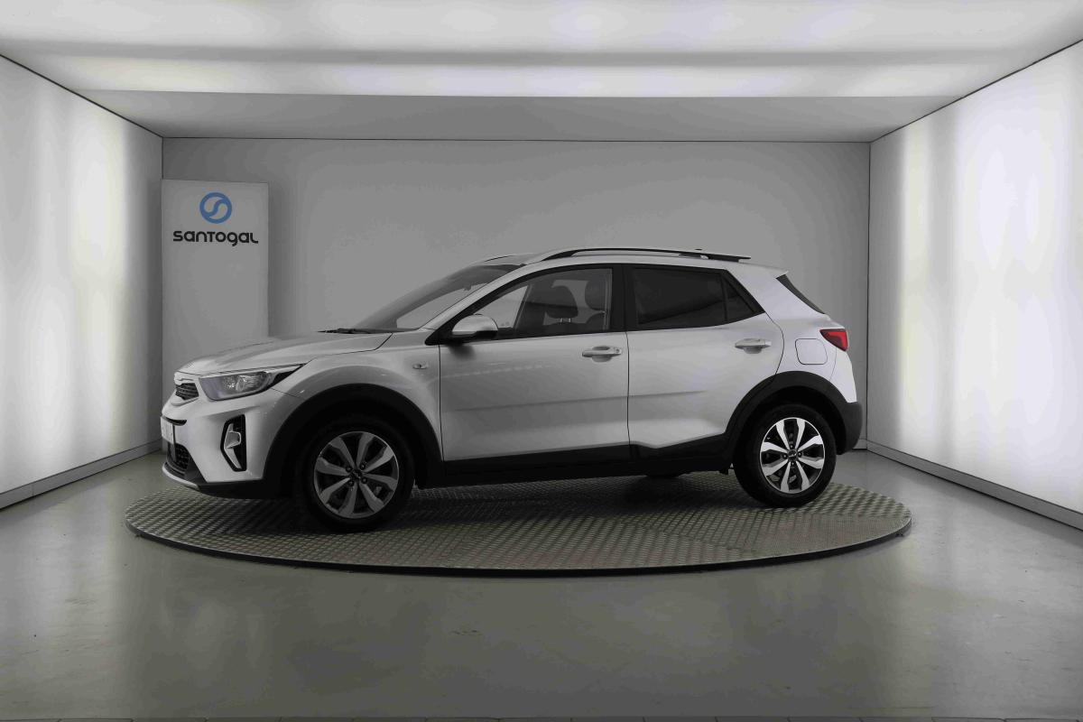 kia-stonic-2025-gasolina-1197cc