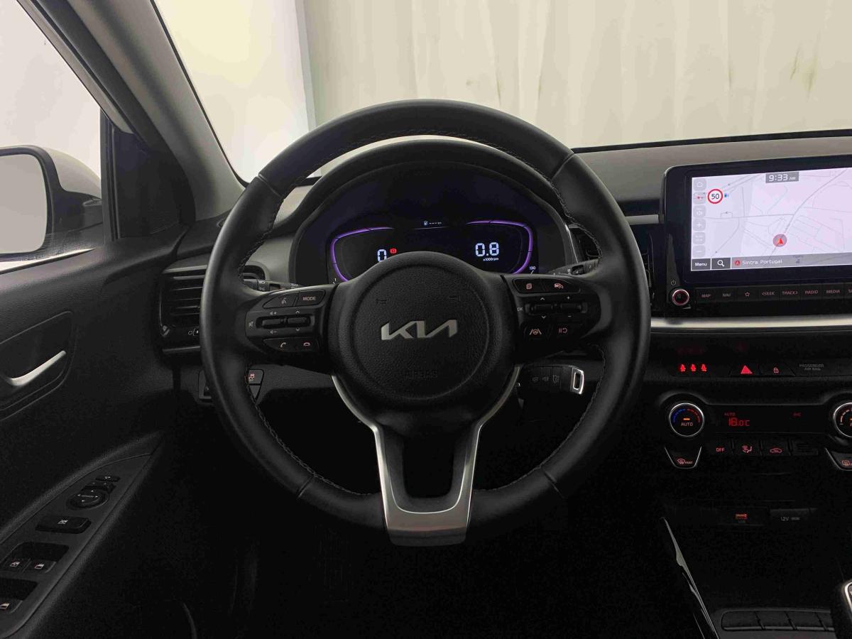 kia-stonic-2025-gasolina-998cc