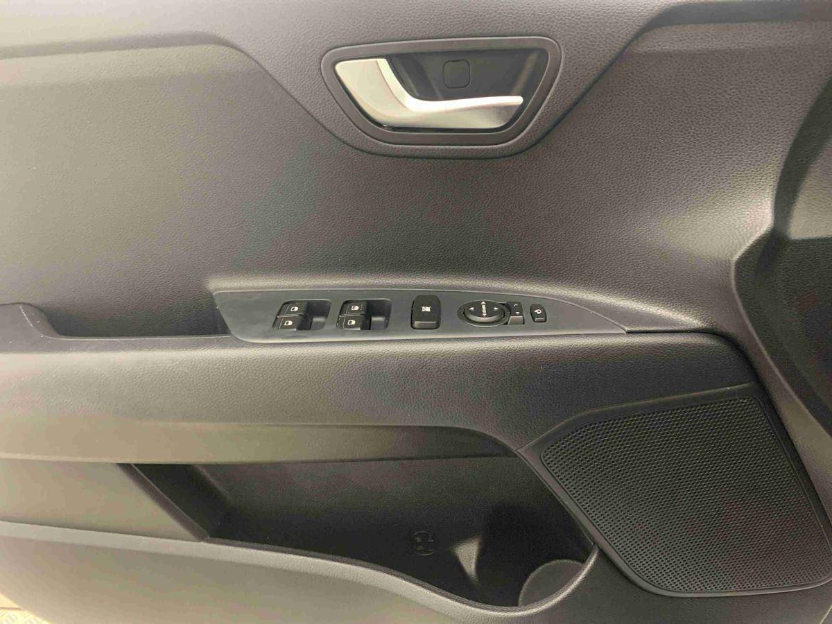 kia-stonic-2025-gasolina-998cc