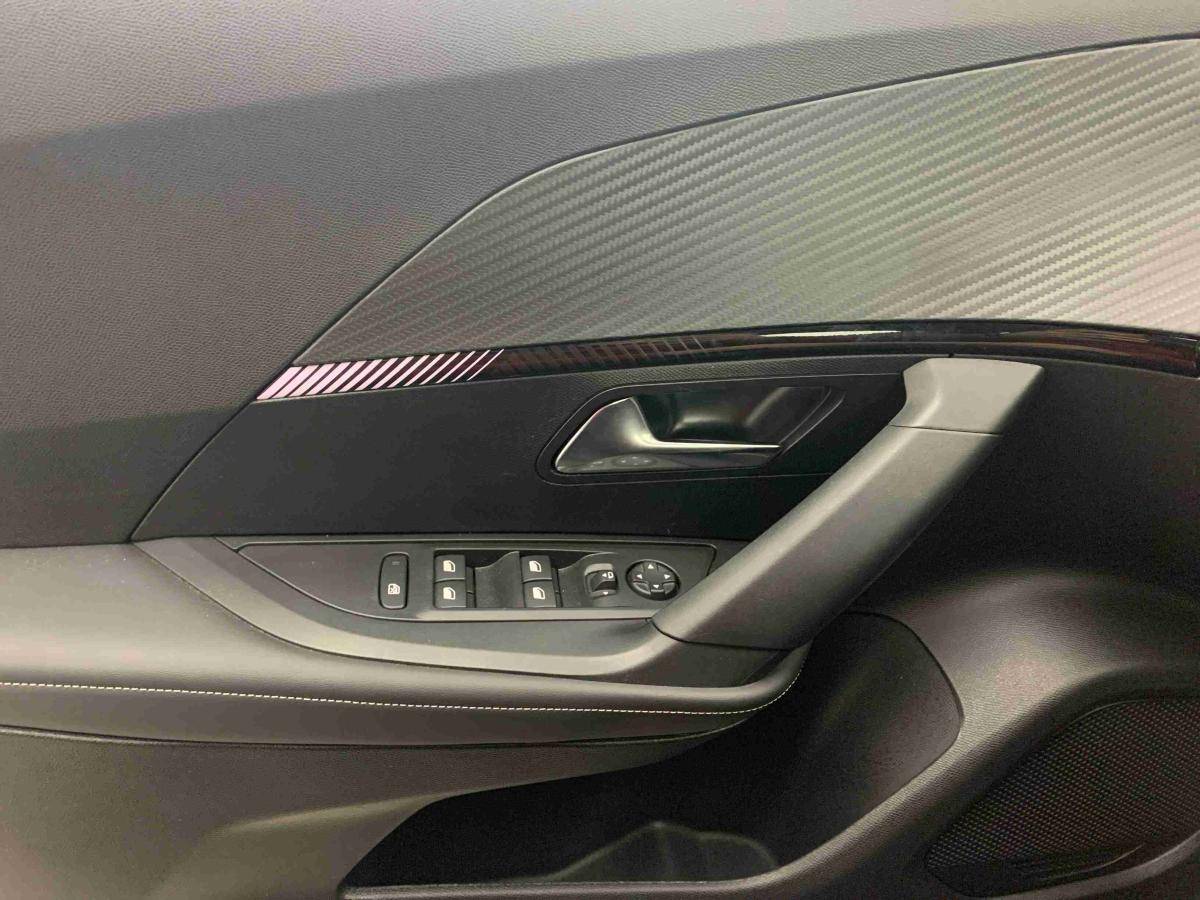 peugeot-2008-2025-gasolina-1199cc