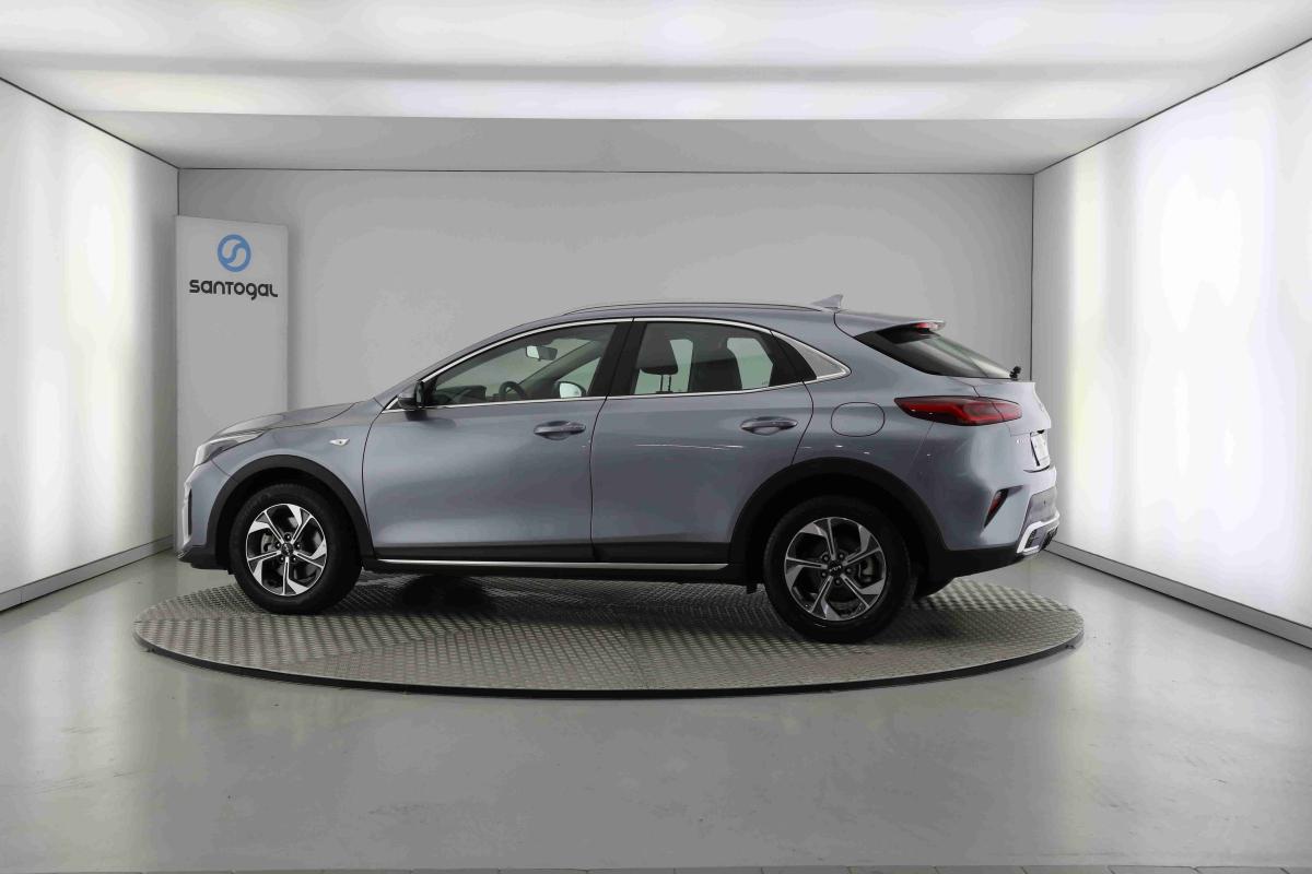 kia-xceed-2025-gasolina-998cc